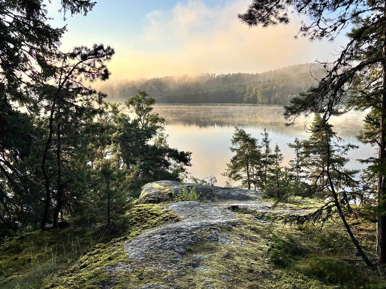 Syysretki Saloon ja y&ouml;ksi leirint&auml;alueelle